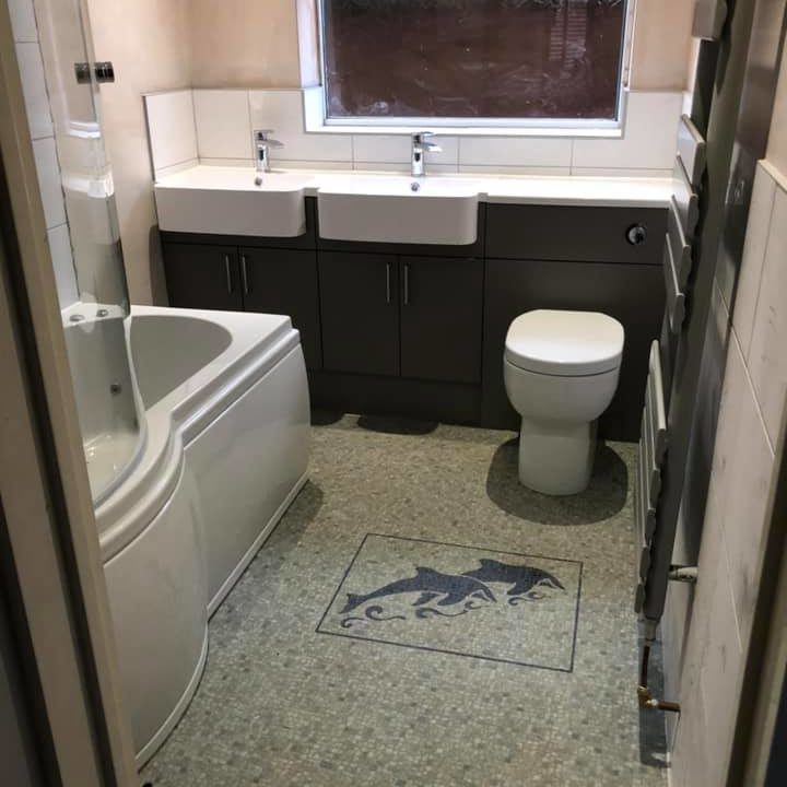 New Bathroom Fitted with Jacuzzi Bath - Aqua Access - Bathroom Fitter ...