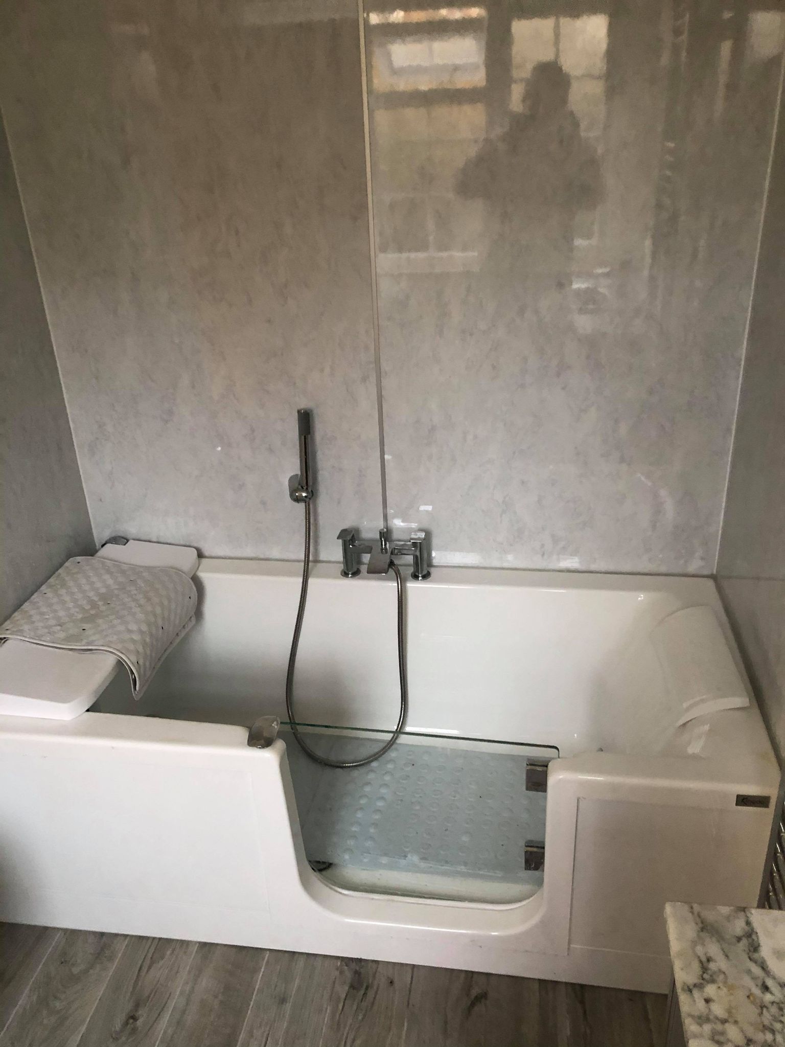 Mobility Bathroom Aqua Access Bathroom Fitter Plumber Emergency